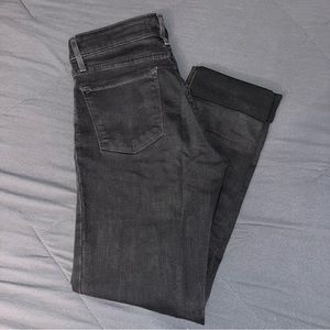 Levi’s 712 Slim Jeans (faded black)